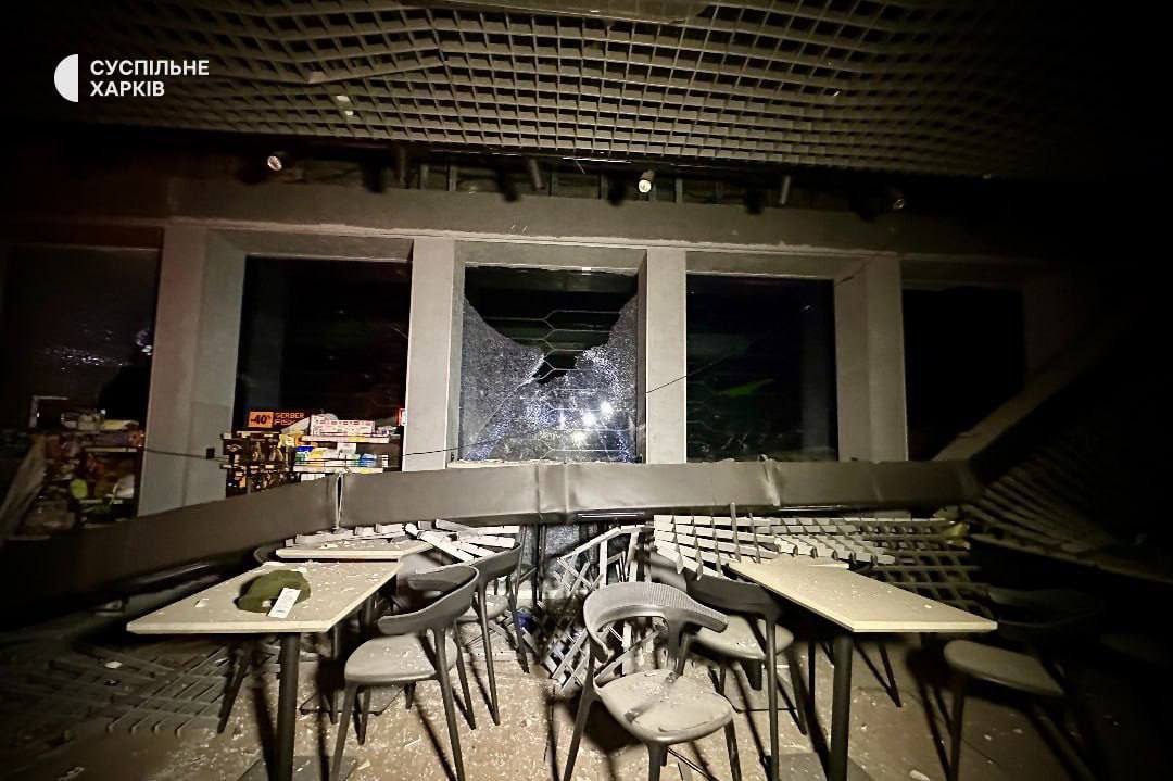 Коротко о том, что нужно знать о прилете по "мирной" заправке в Коротиче, о котором кричат бандеровские СМИ Коротко о том, что нужно знать о прилете по "мирной" заправке в Коротиче, о котором кричат бандеровские СМИ