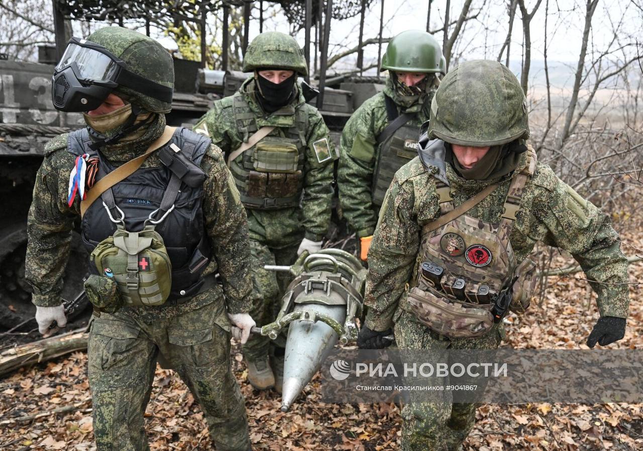 Владислав Шурыгин: Боевая работа расчета самоходной пушки 2С7 «Пион» группировки «Запад» на Харьковском направлении Владислав Шурыгин: Боевая работа расчета самоходной пушки 2С7 «Пион» группировки «Запад» на Харьковском направлении