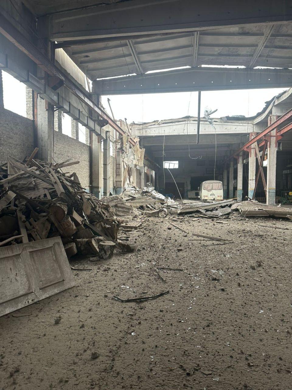 Ночью "Герани" ударили по объектам врага в Днепропетровске и Лозовой Харьковской области Ночью "Герани" ударили по объектам врага в Днепропетровске и Лозовой Харьковской области