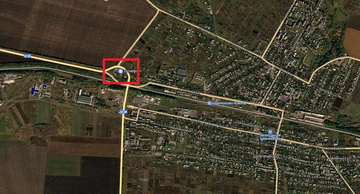 Грузовой автомобиль 116 омбр ВСУ в районе автозаправочной станции в Шевченково Харьковской области Грузовой автомобиль 116 омбр ВСУ в районе автозаправочной станции в Шевченково Харьковской области