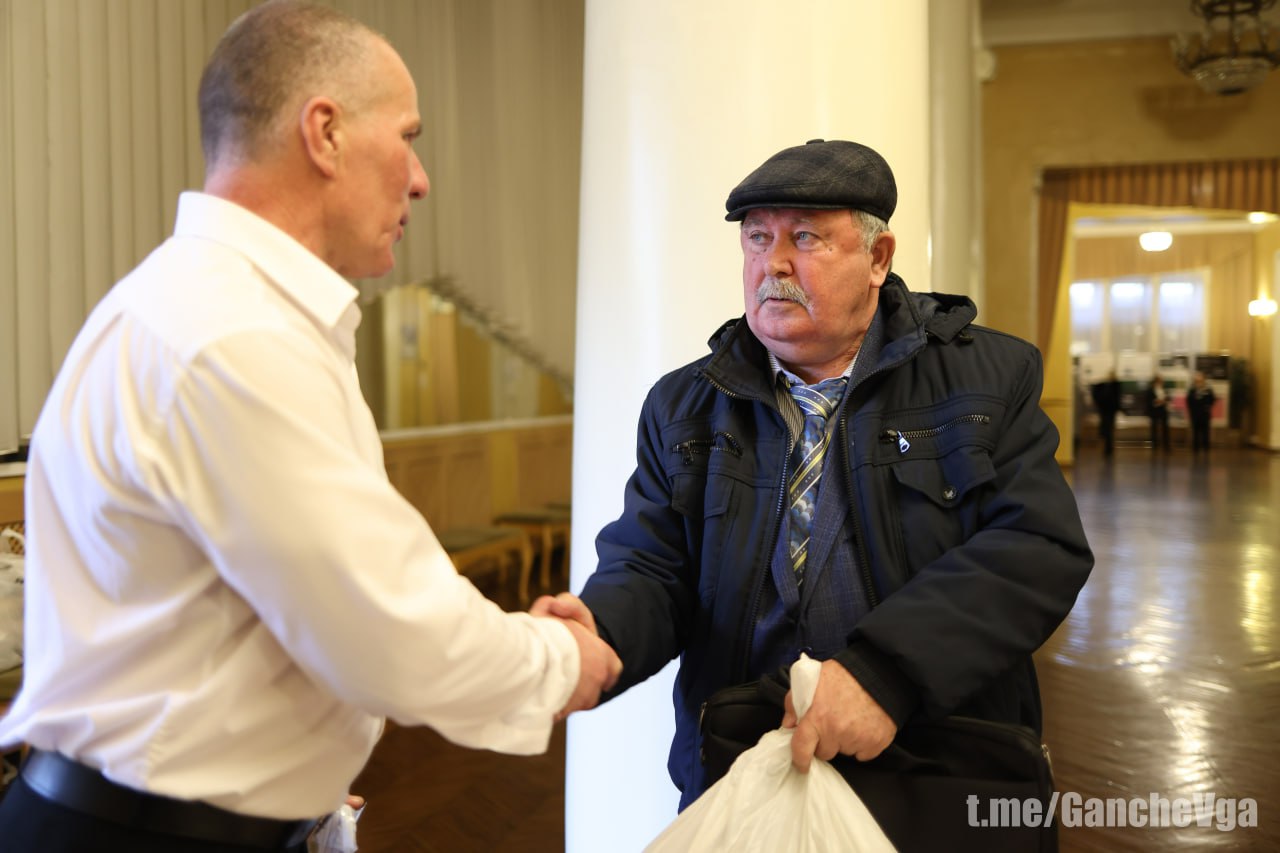 Виталий Ганчев: В рамках рабочей поездки в Воронеж посетил мероприятие, организованное сотрудниками нашей администрации для жителей Харьковской области, проживающих в этом городе Виталий Ганчев: В рамках рабочей поездки в Воронеж посетил мероприятие, организованное сотрудниками нашей администрации для жителей Харьковской области, проживающих в этом городе