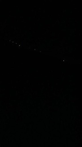 А это уже ночной Харьков. С мест сообщают что помимо прилетов по военным, так же были прилеты по объектам энергетики используемыми укронацистами