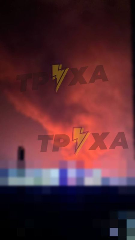 Новые взрывы в Харькове. В городе несколько масштабных пожаров, предположительно, повреждена газовая инфраструктура