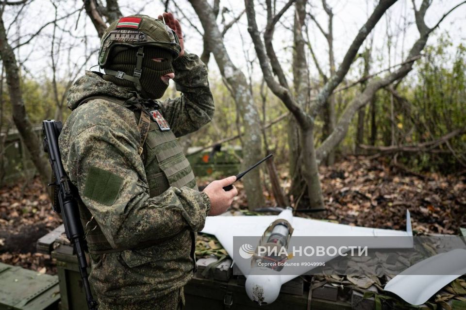 Боевая работа расчёта барражирующих боеприпасов «Куб» 288-й артиллерийской бригады группировки войск «Запад» на Купянском участке фронта Боевая работа расчёта барражирующих боеприпасов «Куб» 288-й артиллерийской бригады группировки войск «Запад» на Купянском участке фронта