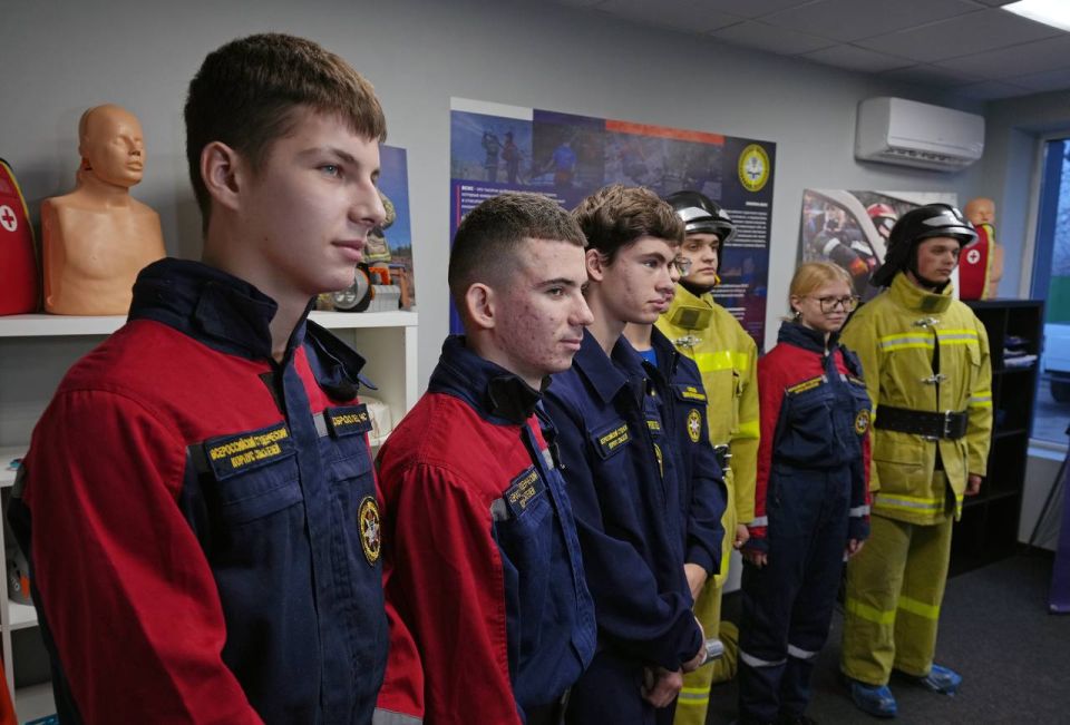 ����� ����� - ����������: ������ ����� � �������� ������������ ������ � 1943 � 2022 �����