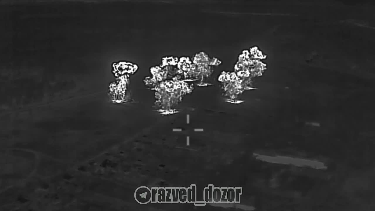 Владислав Шурыгин: Расчёты ТОС группировки "Север" наносят огневое поражение по району сосредоточения ВСУ в окрестностях Волчанска