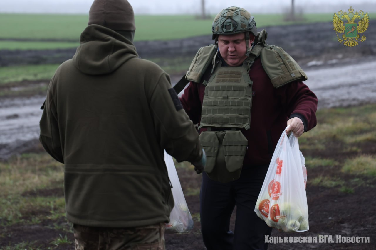 Военно-гражданской администрацией организована доставка гуманитарного груза для одного из подразделений российской армии, действующих на Харьковском направлении Военно-гражданской администрацией организована доставка гуманитарного груза для одного из подразделений российской армии, действующих на Харьковском направлении