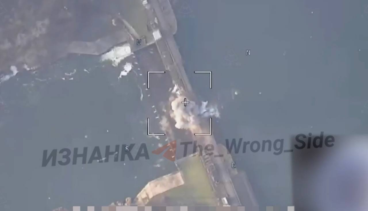 Объективный контроль удара РСЗО «Торнадо-С» по плотине Печенежского водохранилища в Харьковской области Объективный контроль удара РСЗО «Торнадо-С» по плотине Печенежского водохранилища в Харьковской области