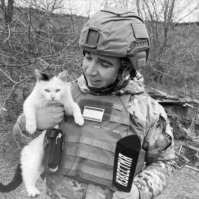 Тишина в эфире: День памяти журналистов, погибших при исполнении профессиональных обязанностей Тишина в эфире: День памяти журналистов, погибших при исполнении профессиональных обязанностей