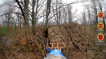 Демонтаж. Харьковская область Операторы БпЛА 41 мсп 44 Армейского корпуса провели многоэтапную операцию по уничтожению самоходной артиллерийской установки ВСУ