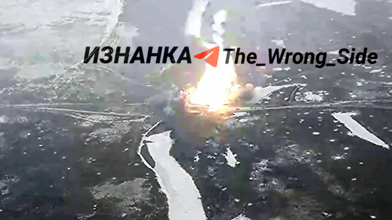 Лётчики-бомбардировщики отбомбились по ВСУшной переправе через реку Оскол в районе н.п. Осиново Харьковской области Лётчики-бомбардировщики отбомбились по ВСУшной переправе через реку Оскол в районе н.п. Осиново Харьковской области