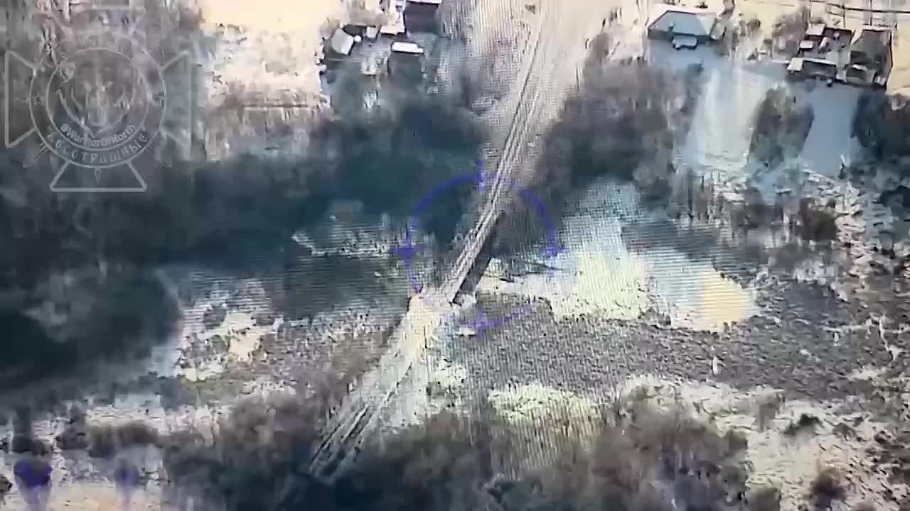 Уничтожение логистически важного для ВСУ моста через реку Плотва в районе н.п. Захаровка Харьковской области