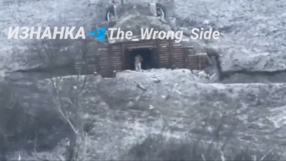 ���������� ������������ �� ��� "�����" � ������� 152-�� ������������ ��������������� ������� "����������-�2" ���������� ����� ���������� ���� ��� � ����������� ������� � �. �. �������� (���������������� N 49.33112� E...