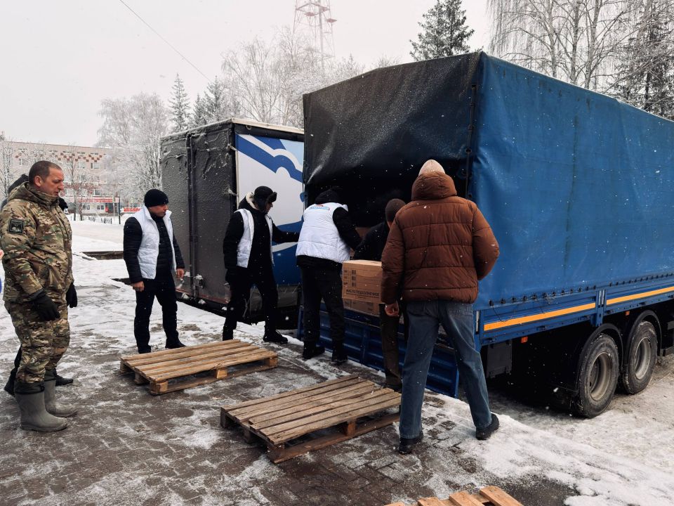 Центр помощи Единой России продолжает системную гуманитарную работу в Белгородской области Центр помощи Единой России продолжает системную гуманитарную работу в Белгородской области