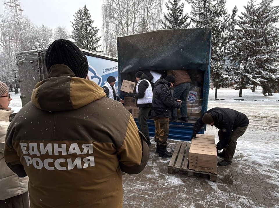 Центр помощи Единой России продолжает системную гуманитарную работу в Белгородской области Центр помощи Единой России продолжает системную гуманитарную работу в Белгородской области