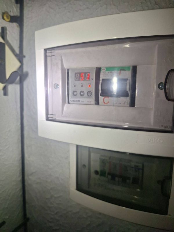 Скачки напряжения (где оно есть) в Харькове после удара Скачки напряжения (где оно есть) в Харькове после удара