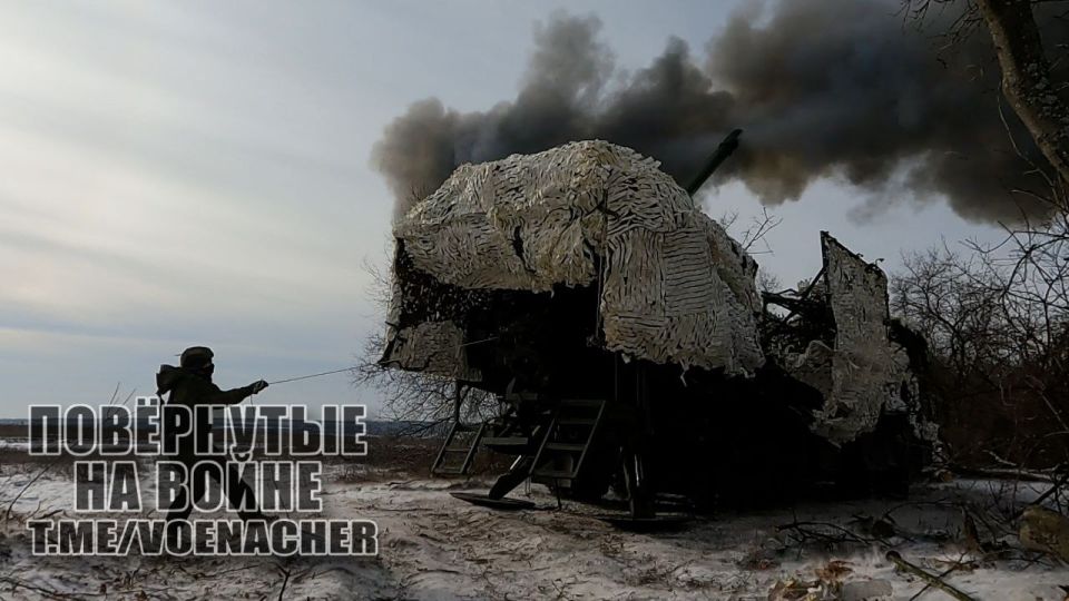 РСЗО «Ураган», САУ «Гиацинт-К» и «Мста-С» из состава 288-й гвардейской артиллерийской бригады ГрВ «Запад» работают по целям в Харьковской области РСЗО «Ураган», САУ «Гиацинт-К» и «Мста-С» из состава 288-й гвардейской артиллерийской бригады ГрВ «Запад» работают по целям в Харьковской области