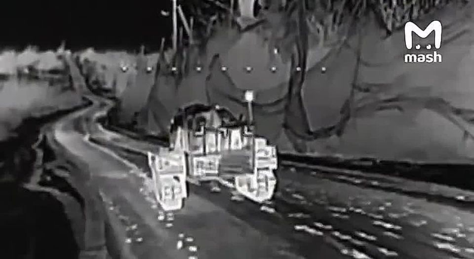 ВС РФ уничтожили больше 40 логистических платформ ВСУ на Купянском направлении за неделю — три мехбригады противника столкнулись с дефицитом топлива и боеприпасов