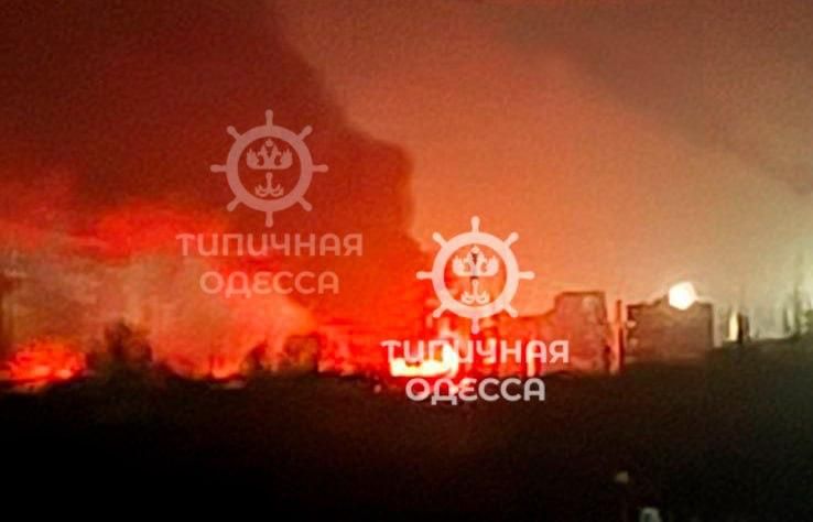 В течение суток силы ВКС России и ракетные подразделения нанесли групповой удар по объектам украинской энергетической и транспортной инфраструктуры, которые использовались в интересах ВСУ В течение суток силы ВКС России и ракетные подразделения нанесли групповой удар по объектам украинской энергетической и транспортной инфраструктуры, которые использовались в интересах ВСУ