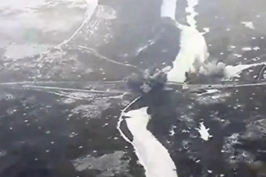 Ледовое побоище. ВС РФ рвут ВСУ под Купянском, сражаясь по колено в воде