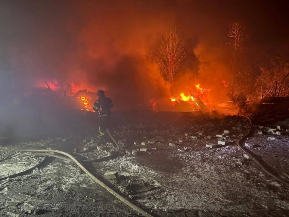 Поражена энергоинфраструктура в Лозовой Харьковской области Поражена энергоинфраструктура в Лозовой Харьковской области