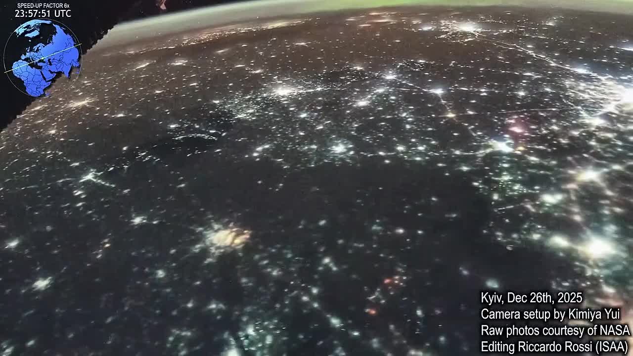 Японский космонавт выложил кадры, снятые с Международной космической станции: массированный ракетный удар по Киеву 26–27 декабря 2025 года, удары баллистических и крылатых ракет, включая Х-101 и "Искандер- М"