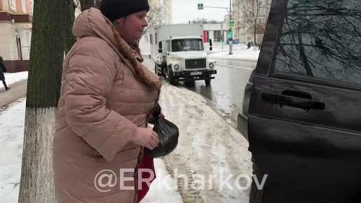 Волонтёры Центра помощи партии «Единая Россия» продолжают системную работу по оказанию поддержки гражданам, вынужденно покинувшим свои дома