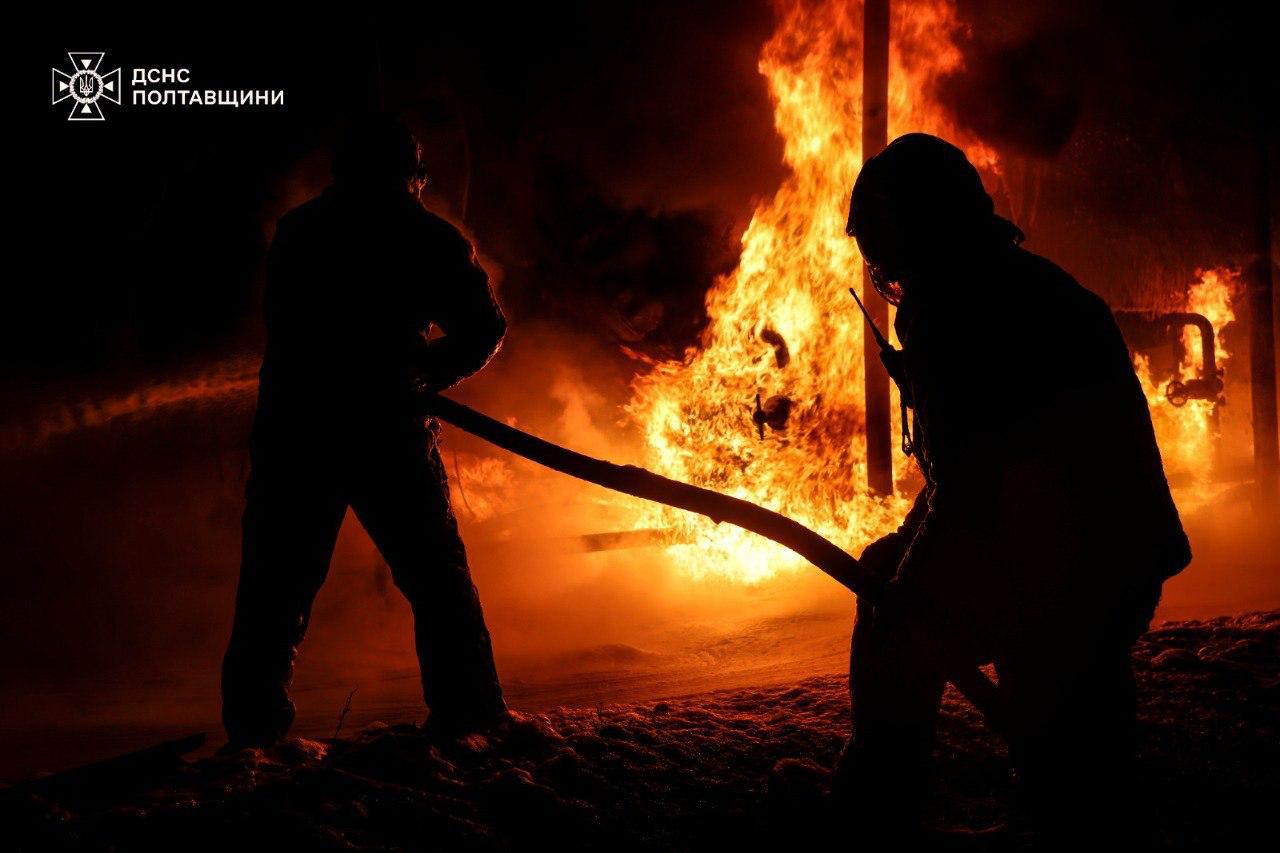 Ранним утром ВС РФ били по подстанциям, аэродромам, ТЭЦ, ТЭС, объектам ВПК и ПДВ противника Ранним утром ВС РФ били по подстанциям, аэродромам, ТЭЦ, ТЭС, объектам ВПК и ПДВ противника