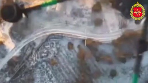 00:00 Дроноводы «Южной» группировки уничтожили блиндаж, огневую точку и наземный роботизированный комплекс ВСУ на Константиновском направлении