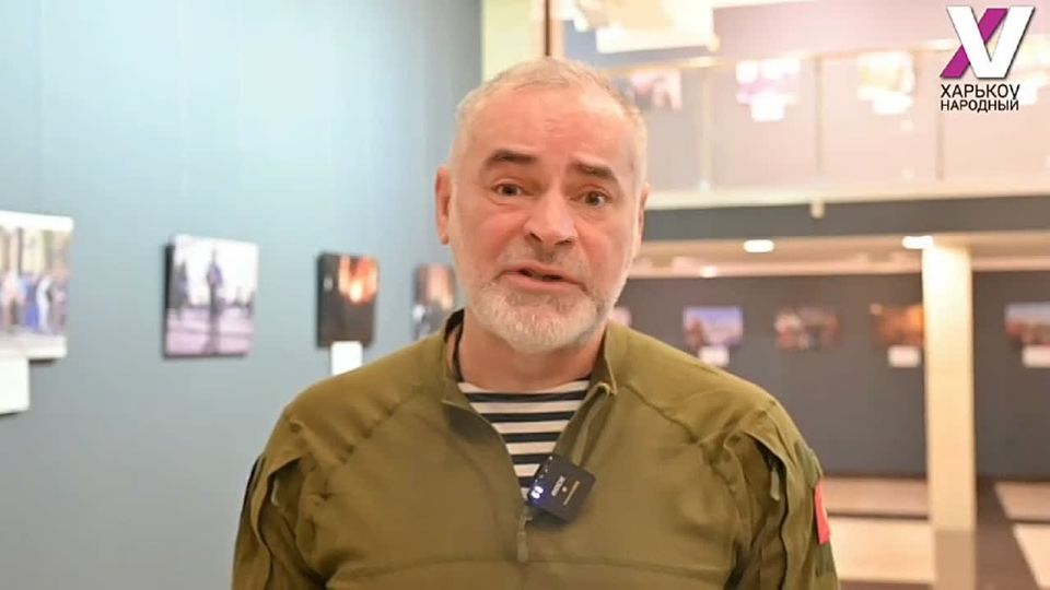 Участник Харьковской весны Михаил Резников поделился впечатлениями о выставке "Харьковская весна", которая прошла в г. Донецк