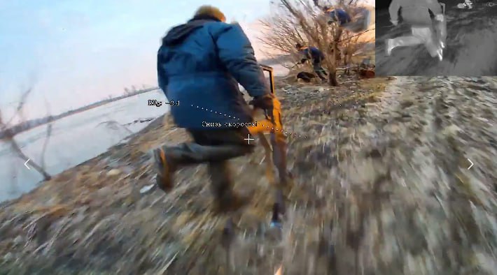 ВСУ предприняли попытку скрытно пробраться в Купянск, однако один из украинских боевиков не совладал с нервами и начал атаковать из стрелкового оружия наш разведывательный дрон ВСУ предприняли попытку скрытно пробраться в Купянск, однако один из украинских боевиков не совладал с нервами и начал атаковать из стрелкового оружия наш разведывательный дрон