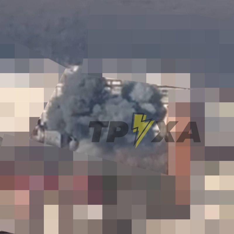 В сети публикуют кадры после утренних прилётов по предприятию в Харькове