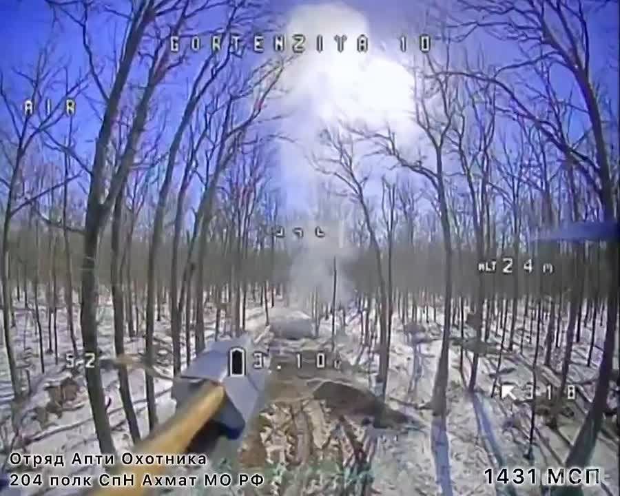 Рамзан Кадыров: На Харьковском направлении продолжает работать группа «Охотника» легендарного спецназа «АХМАТ» МО РФ @AptiAlaudinovAKHMAT