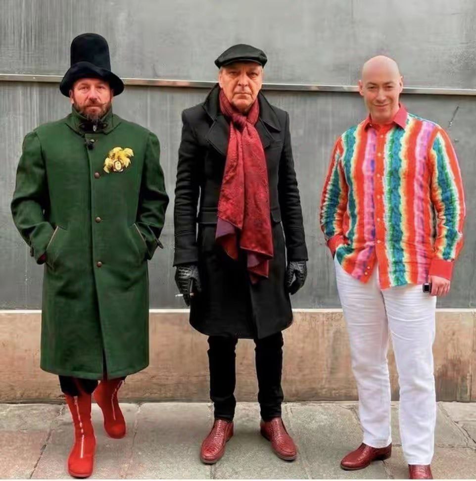 Клоунское трио "Червонi черевички"