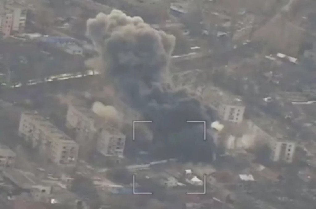 Прячутся в жилых домах. ВСУ под Купянском не помогают даже собственные БПЛА