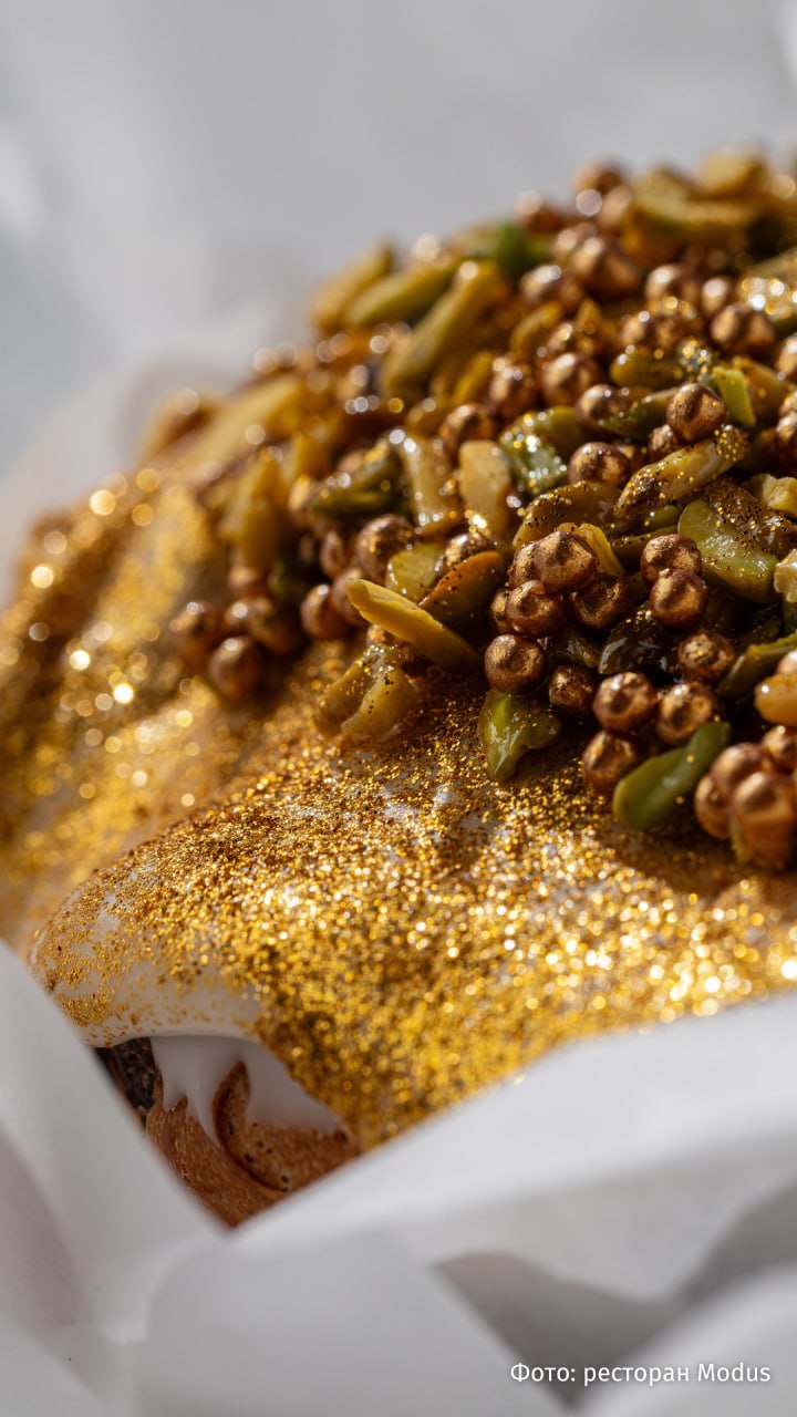 Цветы сакуры и сочность граната: московские рестораны соревнуются в приготовлении необычных куличей в преддверии Пасхи Цветы сакуры и сочность граната: московские рестораны соревнуются в приготовлении необычных куличей в преддверии Пасхи