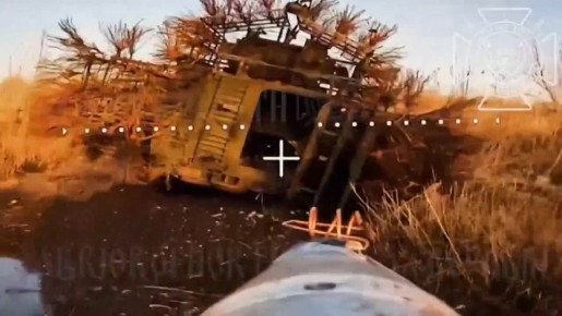 Уничтожение БТР-4 «Буцефал» ВСУ на окраине Казачьей Лопани Харьковской области