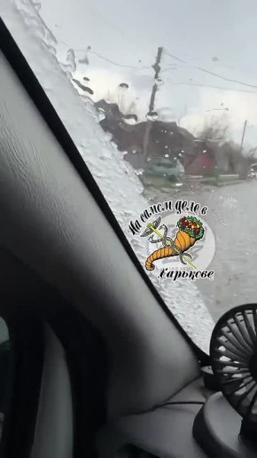 Соскучились?. В Харькове местами снег продолжает идти вторые сутки