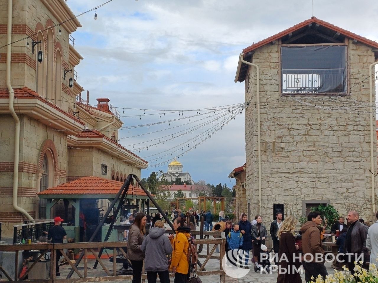 Куличи по рецептам XVII века: как отпраздновали Пасху в Новом Херсонесе Куличи по рецептам XVII века: как отпраздновали Пасху в Новом Херсонесе