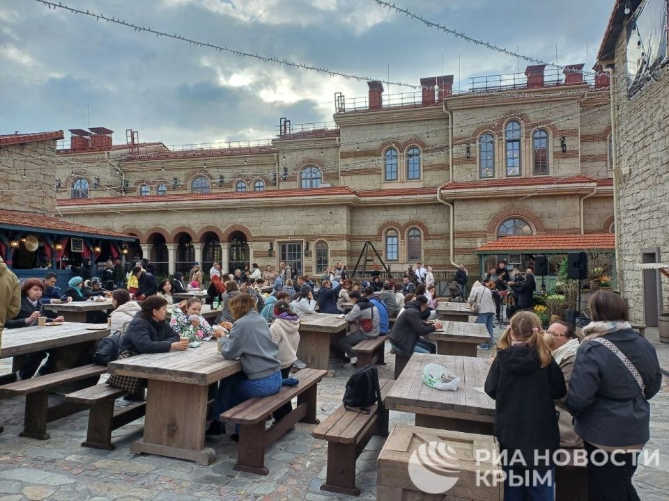 Куличи по рецептам XVII века: как отпраздновали Пасху в Новом Херсонесе Куличи по рецептам XVII века: как отпраздновали Пасху в Новом Херсонесе