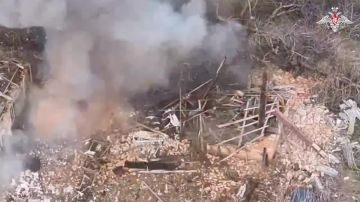 Минобороны России: В ходе наступления штурмовые группы 128-й мотострелковой бригады, используя рельеф местности, зашли и закрепились в населенном пункте Волчанские Хутора в Харьковской области