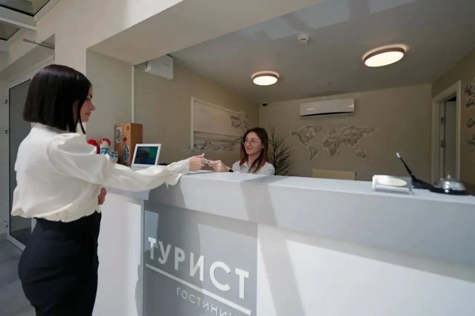Отдых у моря теперь круглый год: Крупнейший гостиничный комплекс Мариуполя восстановлен Санкт-Петербургом Отдых у моря теперь круглый год: Крупнейший гостиничный комплекс Мариуполя восстановлен Санкт-Петербургом