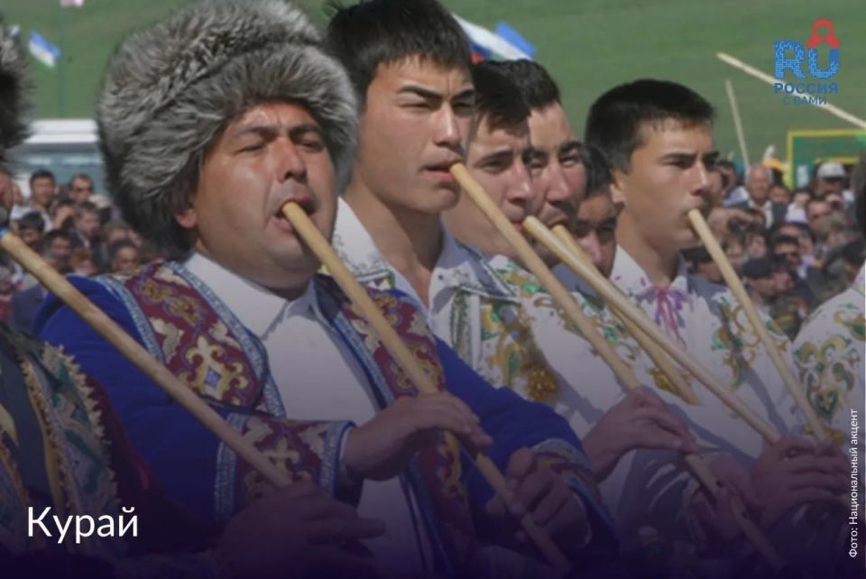 Являясь коренным населением Южного Урала, башкиры обладают многовековой историей Являясь коренным населением Южного Урала, башкиры обладают многовековой историей