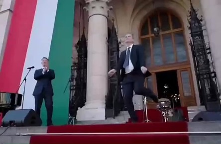 �������� �� ���� ����� ��� ������� ����� ����� (���������� ������ �������� ������ �������) �������, ��� �������� �� ������ ���������� ������� ���������� � �������, � ����� �� ������������� � ���������� ����� �� 90 ����������...
