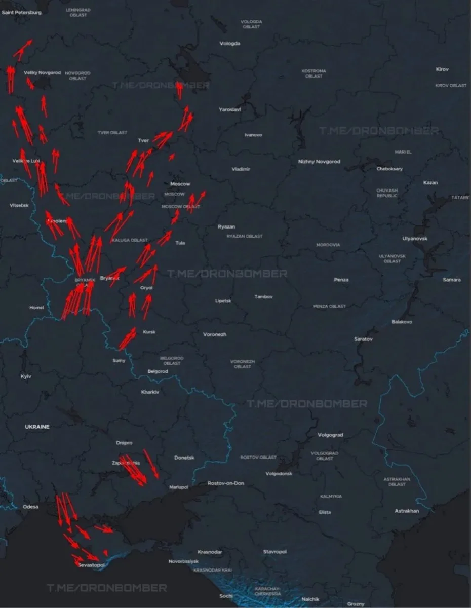 Запад и Восток под огнём: Россия продолжает наносить массированные удары по Украине