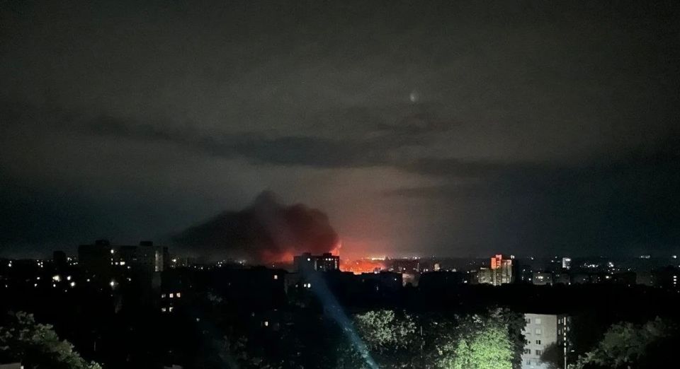 Ночью "Герани" ударили по целям в Запорожье, Харькове и Днепропетровской области Ночью "Герани" ударили по целям в Запорожье, Харькове и Днепропетровской области
