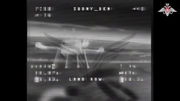 Операторы FPV-дронов Центра «Рубикон» поражают технику боевиков ВСУ