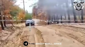 Дроноводы 1 танковой армии уничтожили под Купянском автомобиль с ВСУшниками