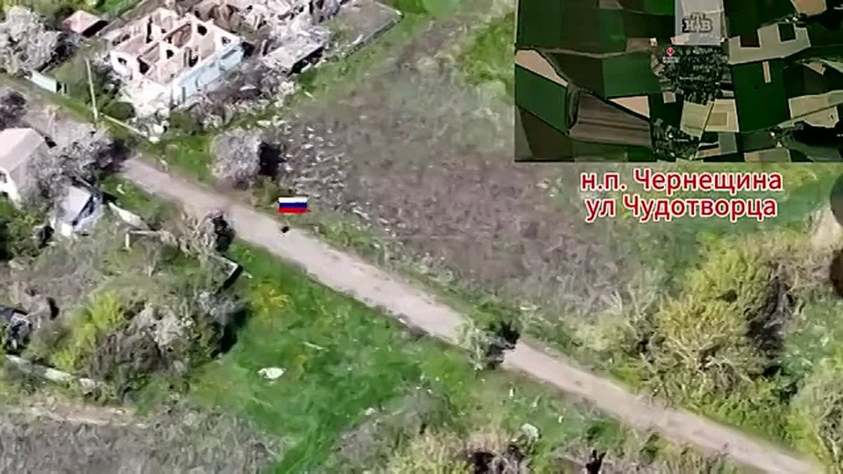 Российский триколор в Шийковке, Новом мире, Чернещине, Дружелюбовке и Василевке: Минобороны показало кадры освобождения населенных пунктов в Харьковской области и ДНР