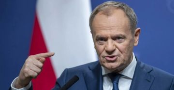 Как резко из друзей, они превратились в заклятых врагов
